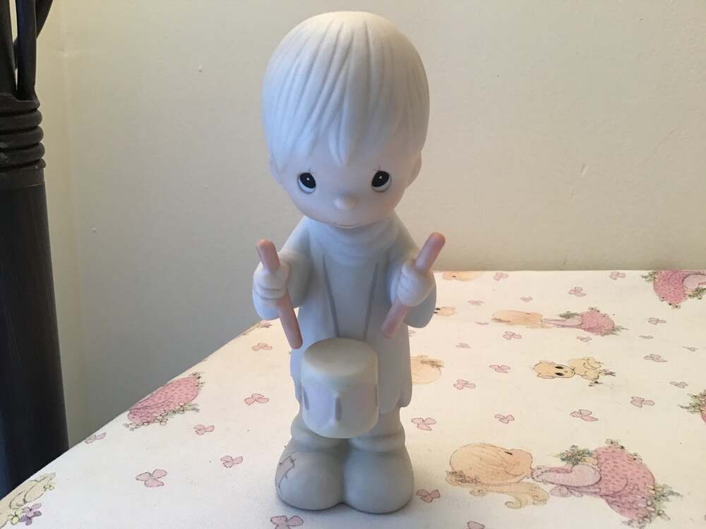 Precious Moments I’ll Play My Drum for Him / Reg. Nativity Add / Christmas